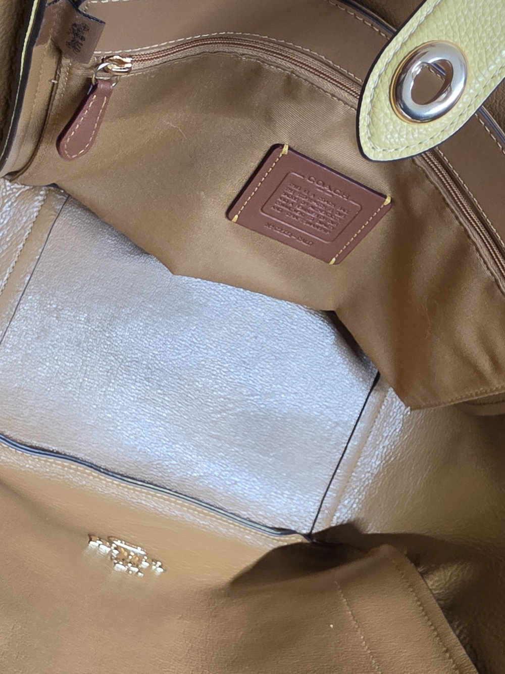 Coach Hadley Turnlock Tote Bag - Picture 7 of 9